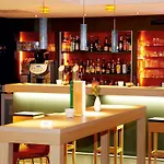 Отель Mercure Duesseldorf Airport Ратинген