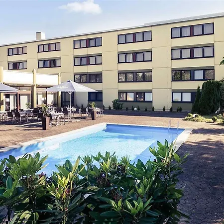 Mercure Duesseldorf Airport Hotel 4*