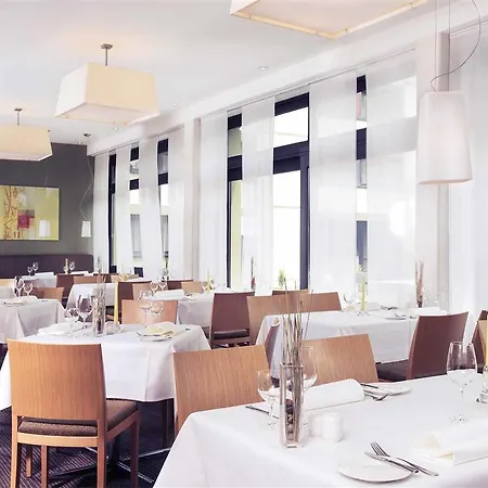 Mercure Duesseldorf Airport Hotel 4*