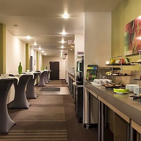מלון Mercure Duesseldorf Airport