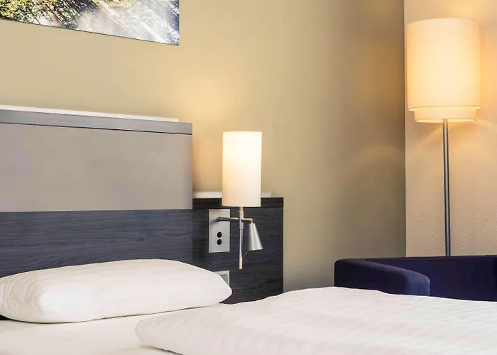 Mercure Duesseldorf Airport Отель
