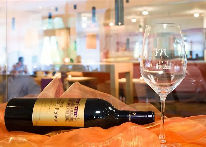 Отель Mercure Duesseldorf Airport 4*