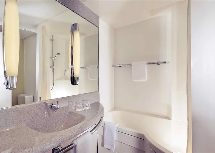 Mercure Duesseldorf Airport Отель